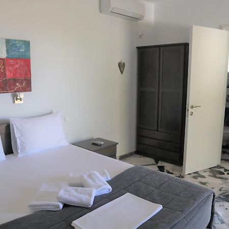 Anna'S Place Rooms Ираклия Экстерьер фото