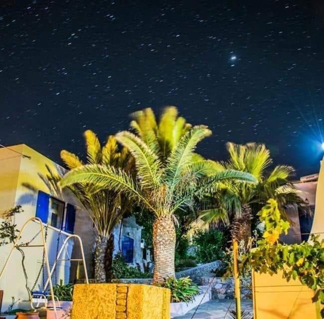Anna'S Place Rooms Ираклия Экстерьер фото